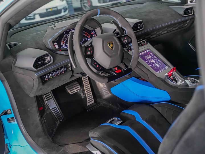 Lamborghini Huracán, 2022 — фото 2 из 9