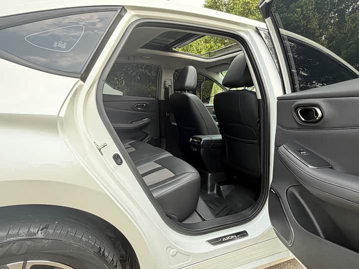 GAC Aion S Max, 2023 — фото 8 из 9