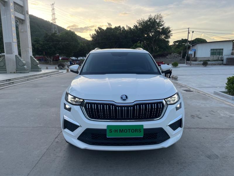 Skoda Kodiaq, 2022 — фото 2 из 10