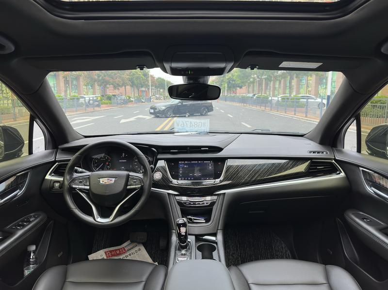 Cadillac XT6, 2021 — фото 12 из 12