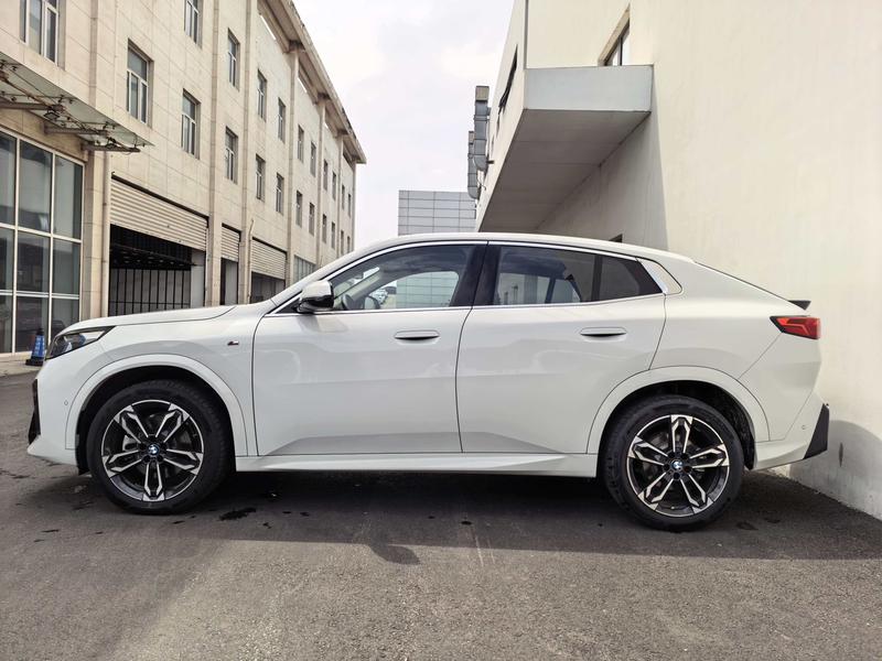BMW X2, 2025 — фото 3 из 9