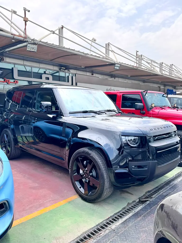 Land Rover Defender, 2026 — фото 4 из 10
