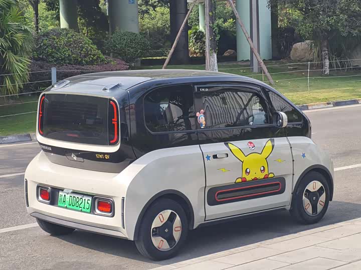 Baojun KiWi EV, 2022 — фото 5 из 9