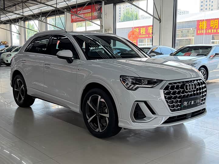 Audi Q3, 2025 — фото 3 из 9