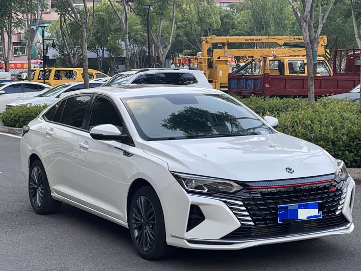 Dongfeng Aeolus Yixuan Max, 2021 — фото 3 из 9