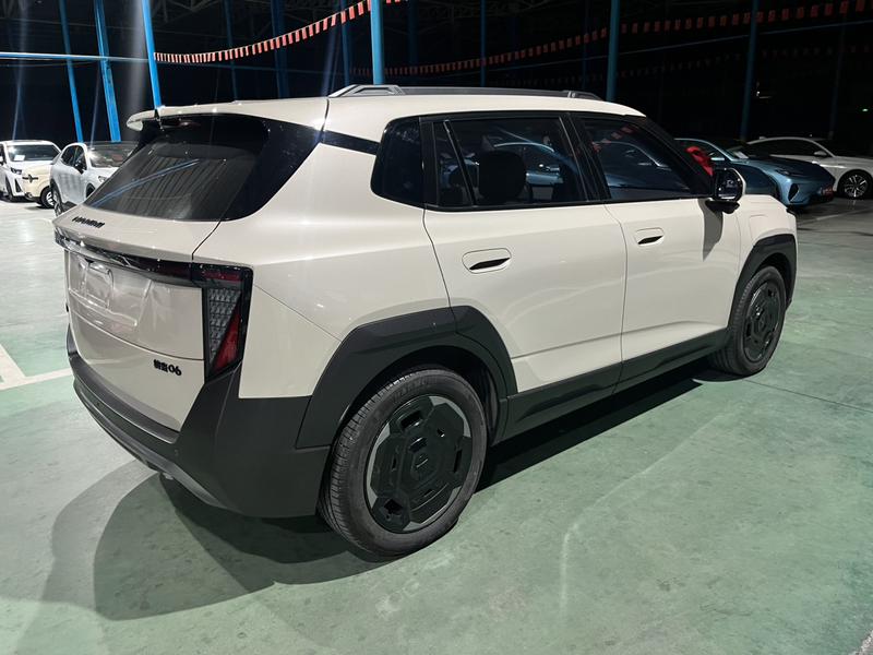 Dongfeng Yipai Nano 06, 2025 — фото 7 из 12