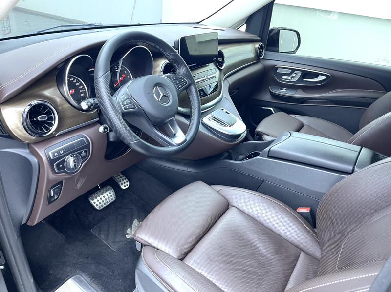 Mercedes-Benz V-Class, 2022 — фото 9 из 11
