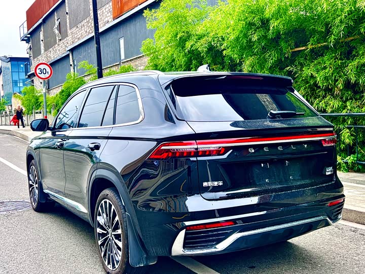 Geely Monjaro, 2025 — фото 7 из 9
