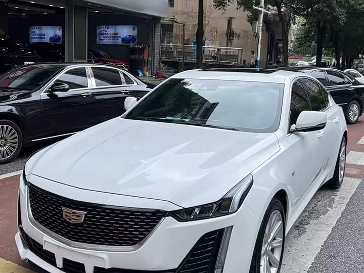Cadillac CT5, 2022 — фото 2 из 9