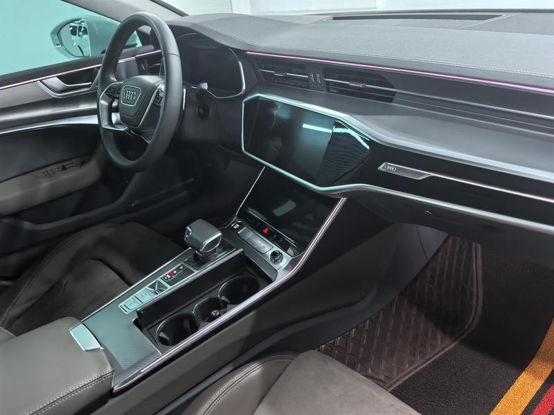 Audi A7L, 2024 — фото 7 из 12