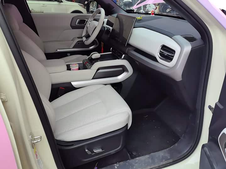 BYD FangChengBao Titanium 3 (Tai 3), 2025 — фото 8 из 9