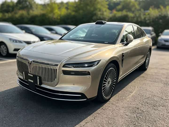Voyah Passion L, 2025 — купить в Казани под ключ