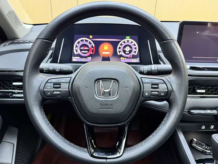 Honda Inspire, 2025 — фото 7 из 9
