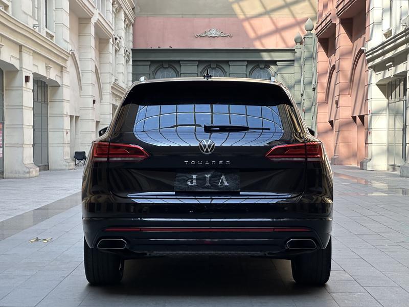 Volkswagen Touareg, 2022 — фото 6 из 12