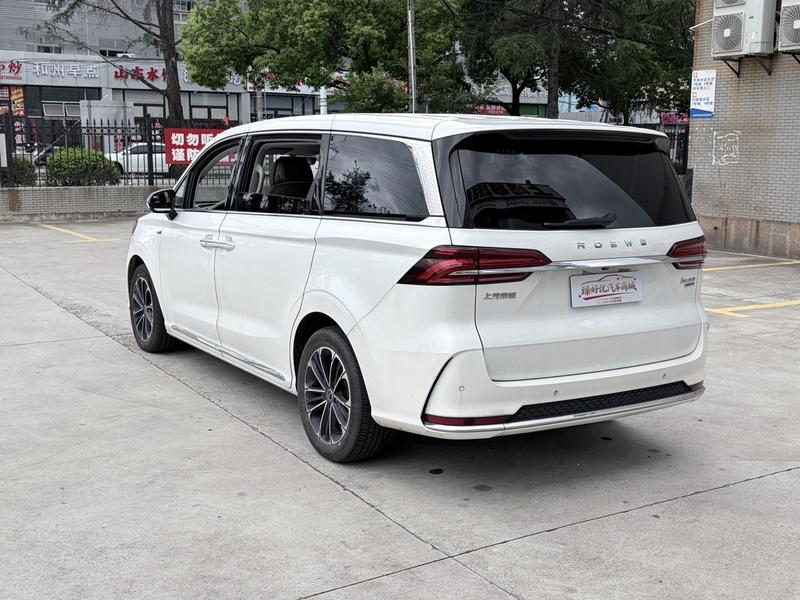 Roewe iMax 8, 2023 — фото 4 из 12