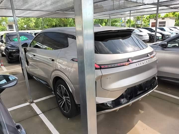 Lynk & Co 08 EM-P Hybrid, 2024 — фото 5 из 9