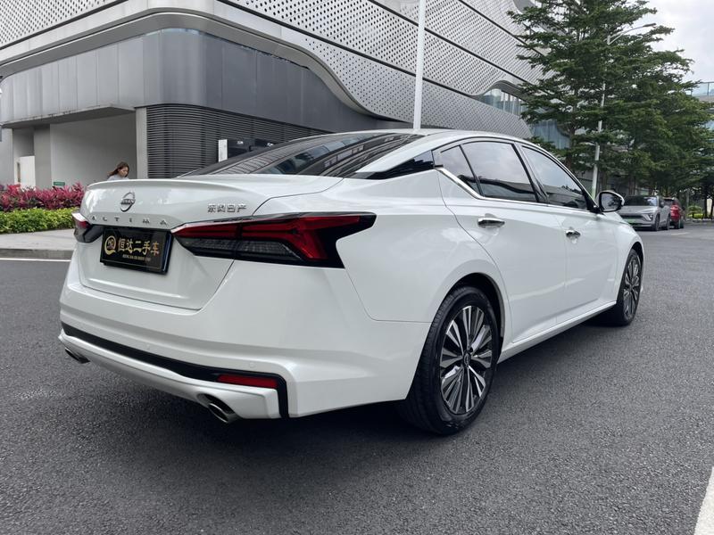 Nissan Teana, 2024 — фото 7 из 12