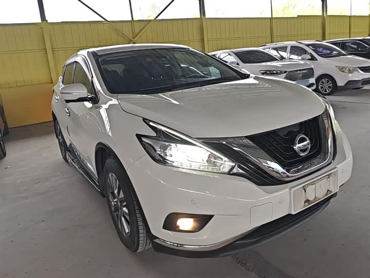 Nissan Murano, 2022 — фото 4 из 9