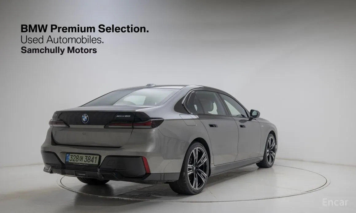 BMW i7, 2025 — фото 4 из 12