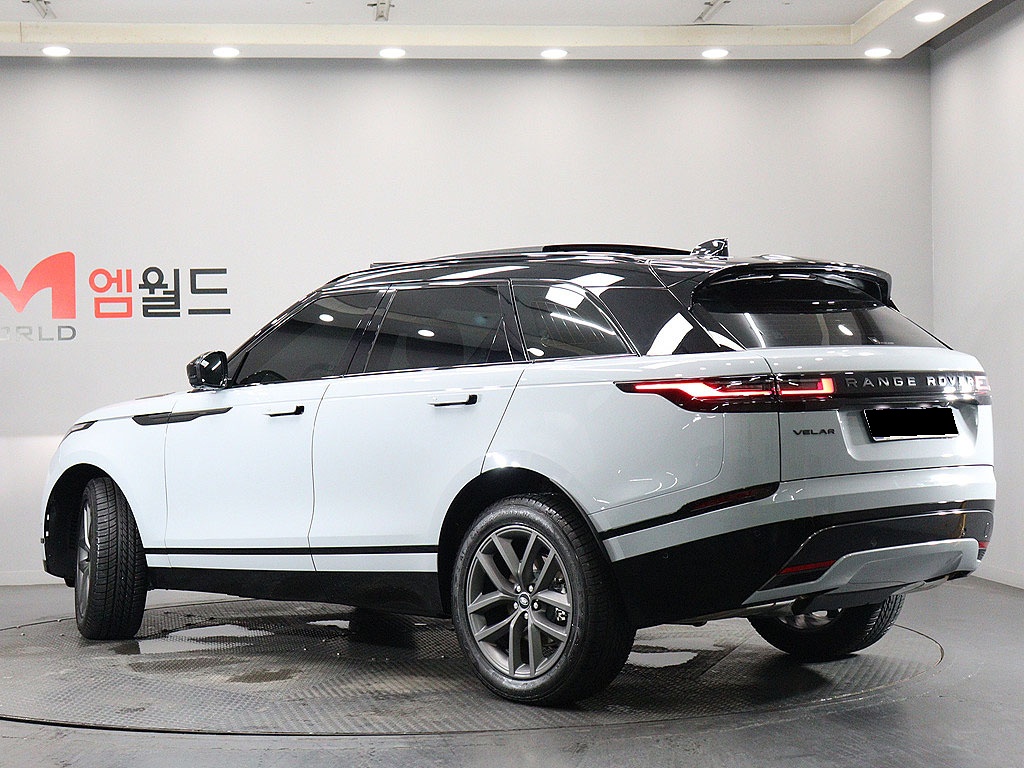 Land Rover Range Rover Velar, 2025 — фото 4 из 12