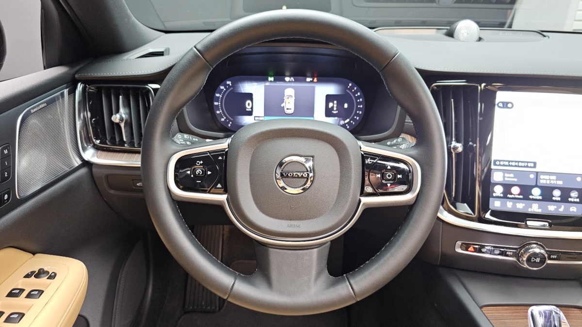 Volvo V60, 2025 — фото 11 из 12