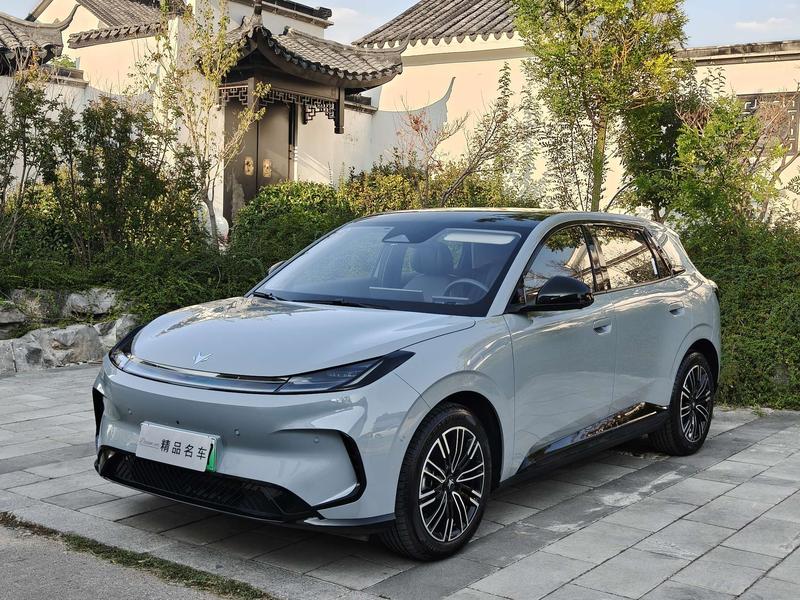 BAIC Arcfox T1, 2025 — купить в Кирове под ключ