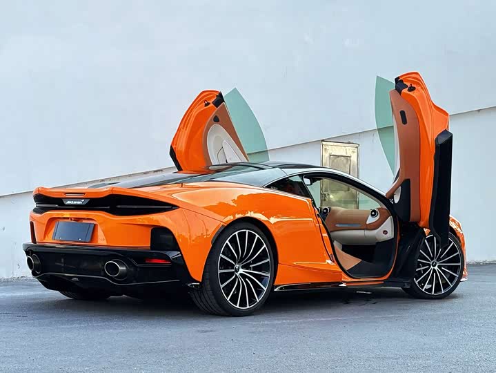 McLaren GT, 2022 — фото 5 из 9