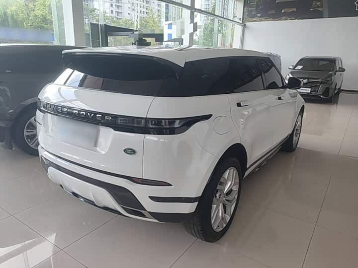 Land Rover Range Rover Evoque L, 2022 — фото 7 из 9