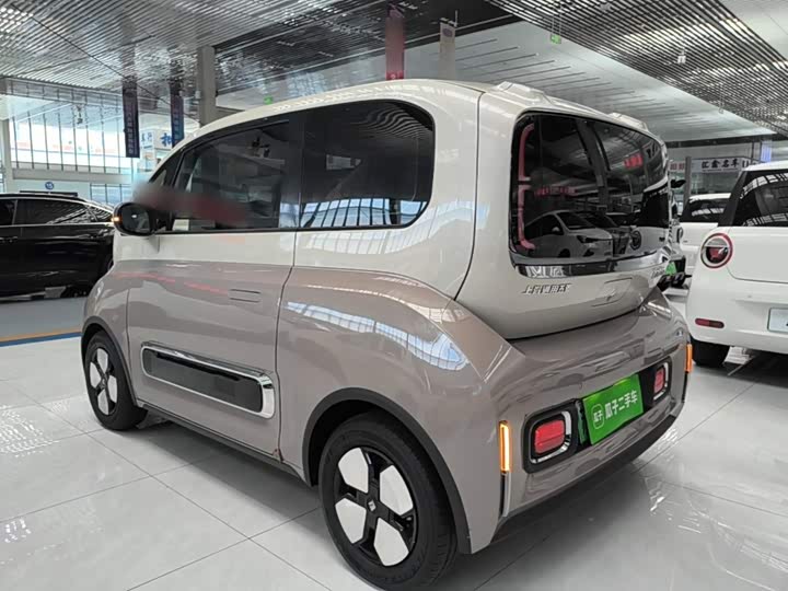 Baojun KiWi EV, 2022 — фото 5 из 9