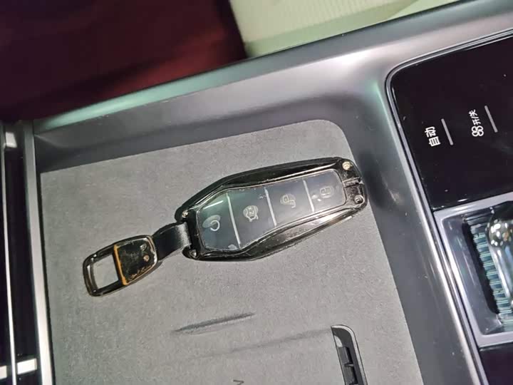 BYD Seal 07 DM-i Hybrid, 2025 — фото 9 из 9