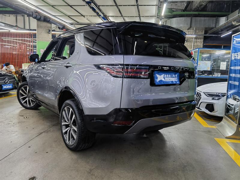 Land Rover Discovery, 2023 — фото 4 из 12
