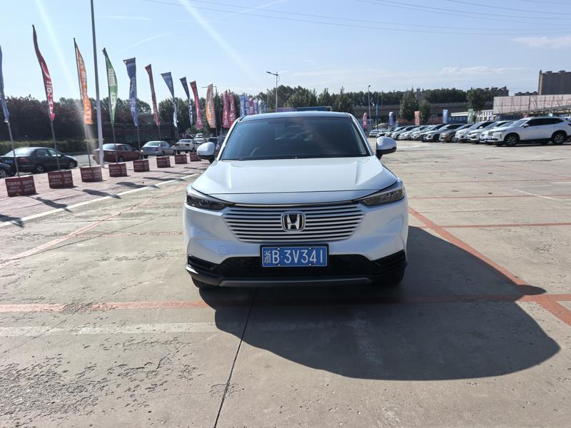 Honda Vezel, 2024 — фото 2 из 11