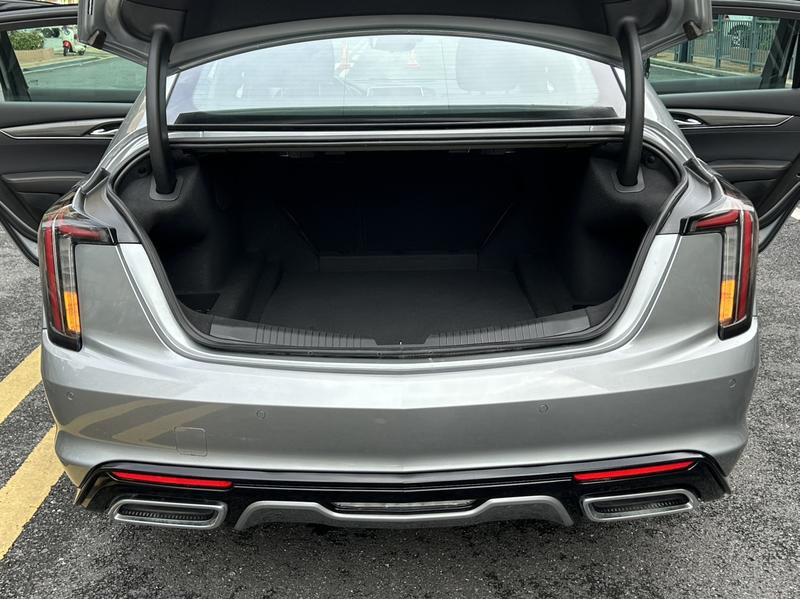 Cadillac CT5, 2023 — фото 12 из 12