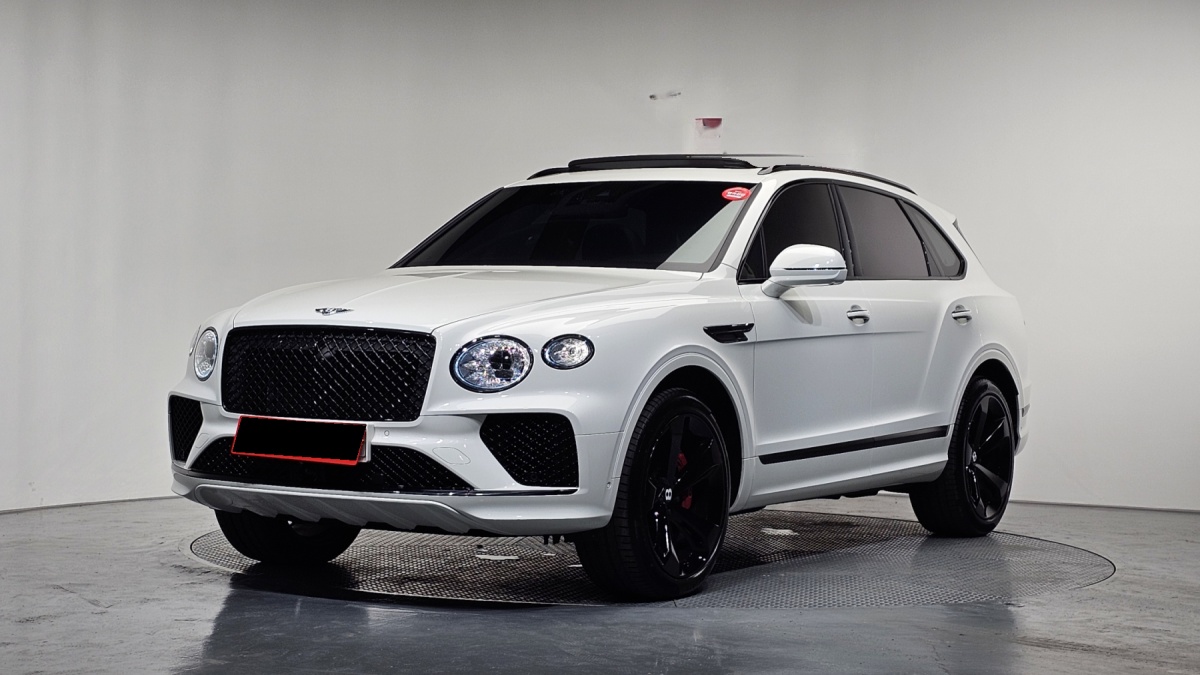 Bentley Bentayga, 2024 — купить в Саранске под ключ