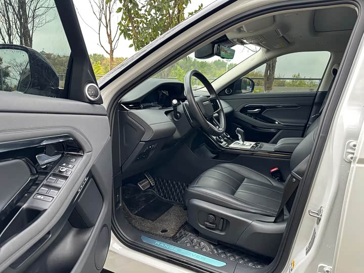 Land Rover Range Rover Evoque L, 2022 — фото 4 из 9
