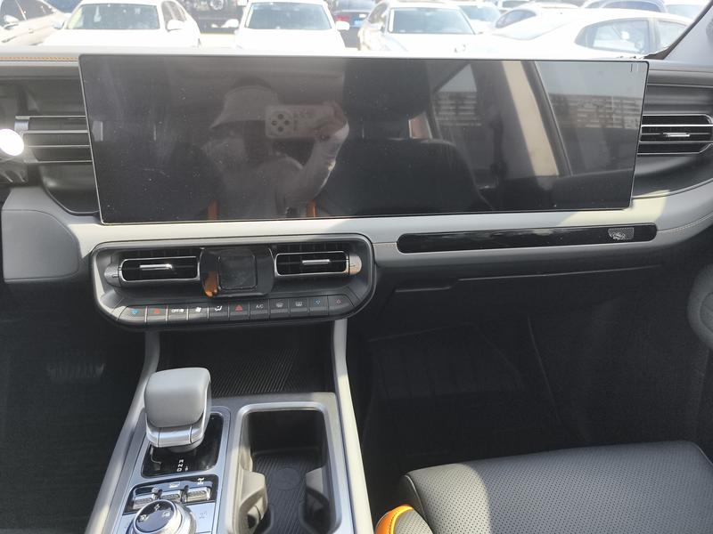 BAIC Beijing BJ40 Hybrid, 2025 — фото 7 из 12
