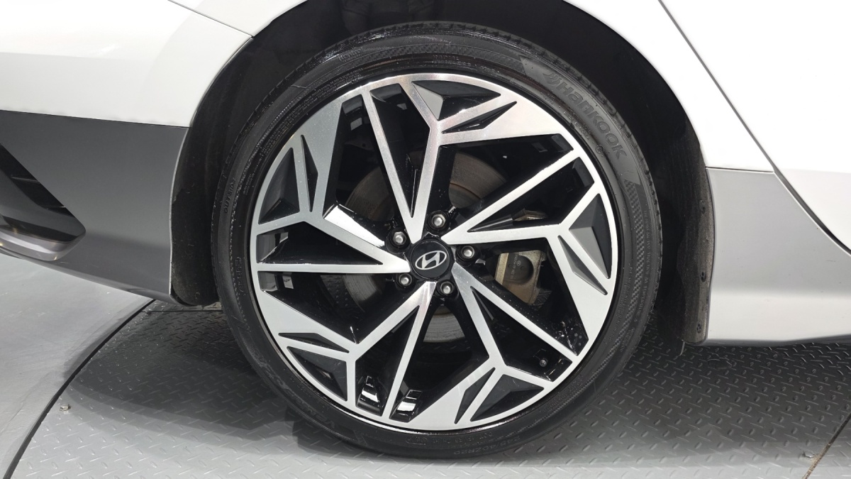Hyundai Ioniq 6, 2022 — фото 5 из 12