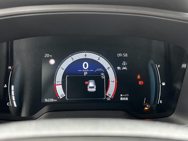 Toyota Corolla Cross, 2023 — фото 9 из 12