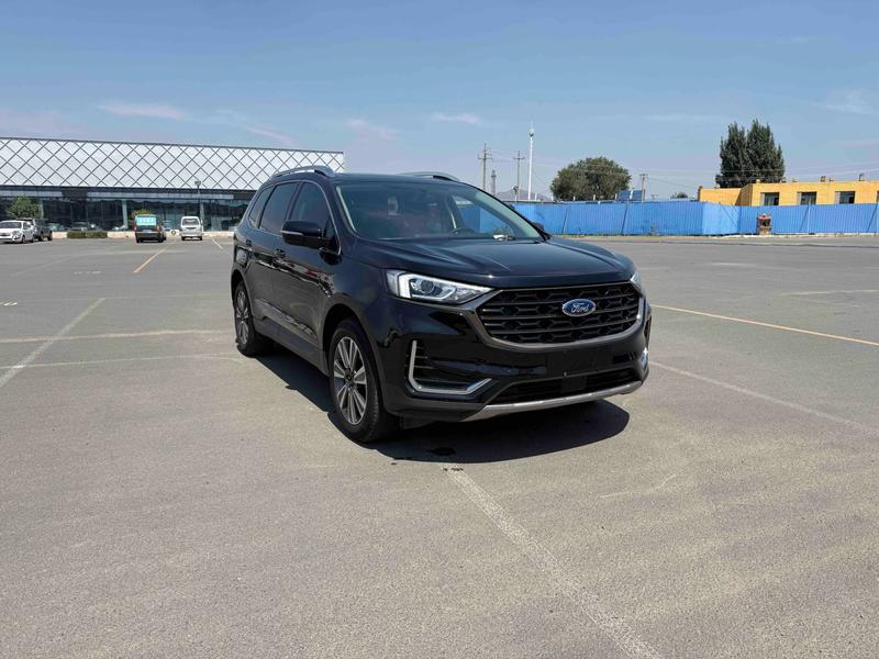 Ford Edge, 2022 — фото 3 из 9