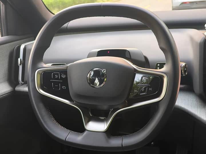 Volvo EX30, 2024 — фото 9 из 9