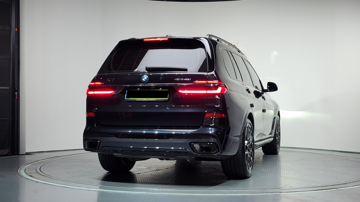 BMW X7, 2025 — фото 4 из 12