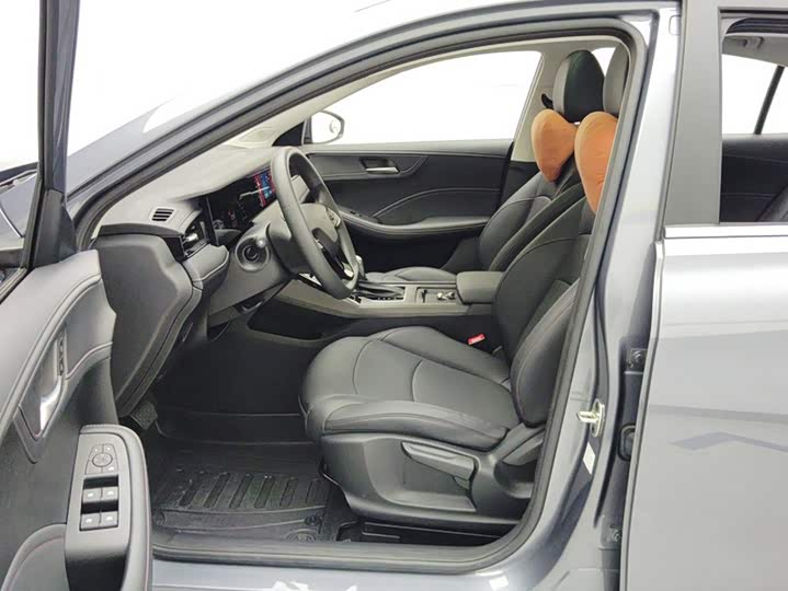 Roewe i5, 2025 — фото 9 из 9