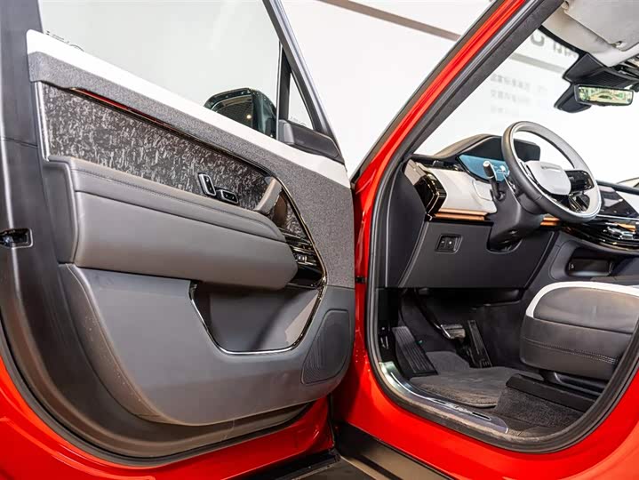 Land Rover Range Rover Sport Hybrid, 2024 — фото 8 из 9