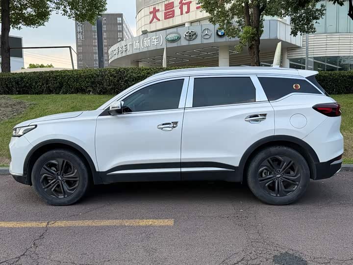 Chery Tiggo 7, 2022 — фото 3 из 9