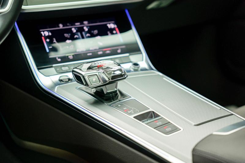 Audi A7L, 2023 — фото 10 из 12