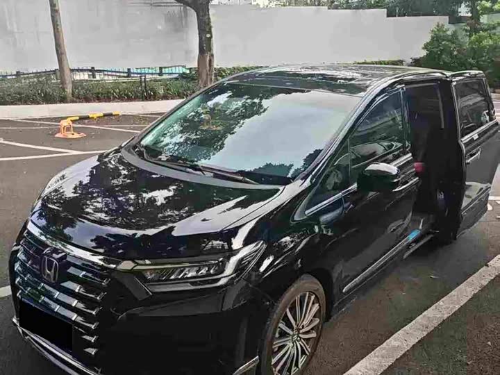 Honda Elysion, 2022 — купить в Саратове под ключ