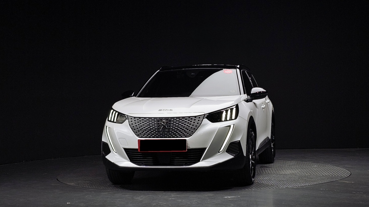 Peugeot 2008, 2023 — фото 3 из 12