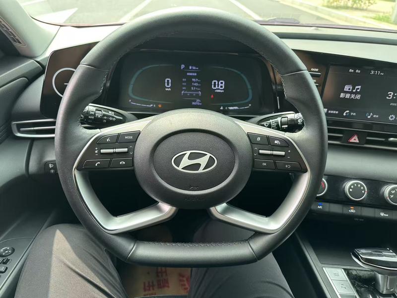 Hyundai Elantra N line, 2023 — фото 10 из 12