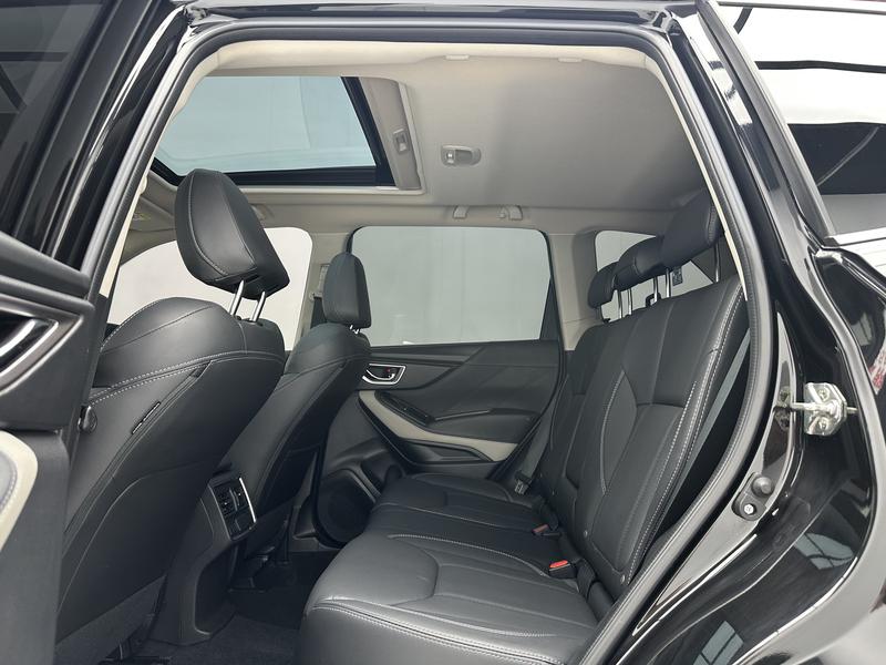 Subaru Forester, 2022 — фото 9 из 12