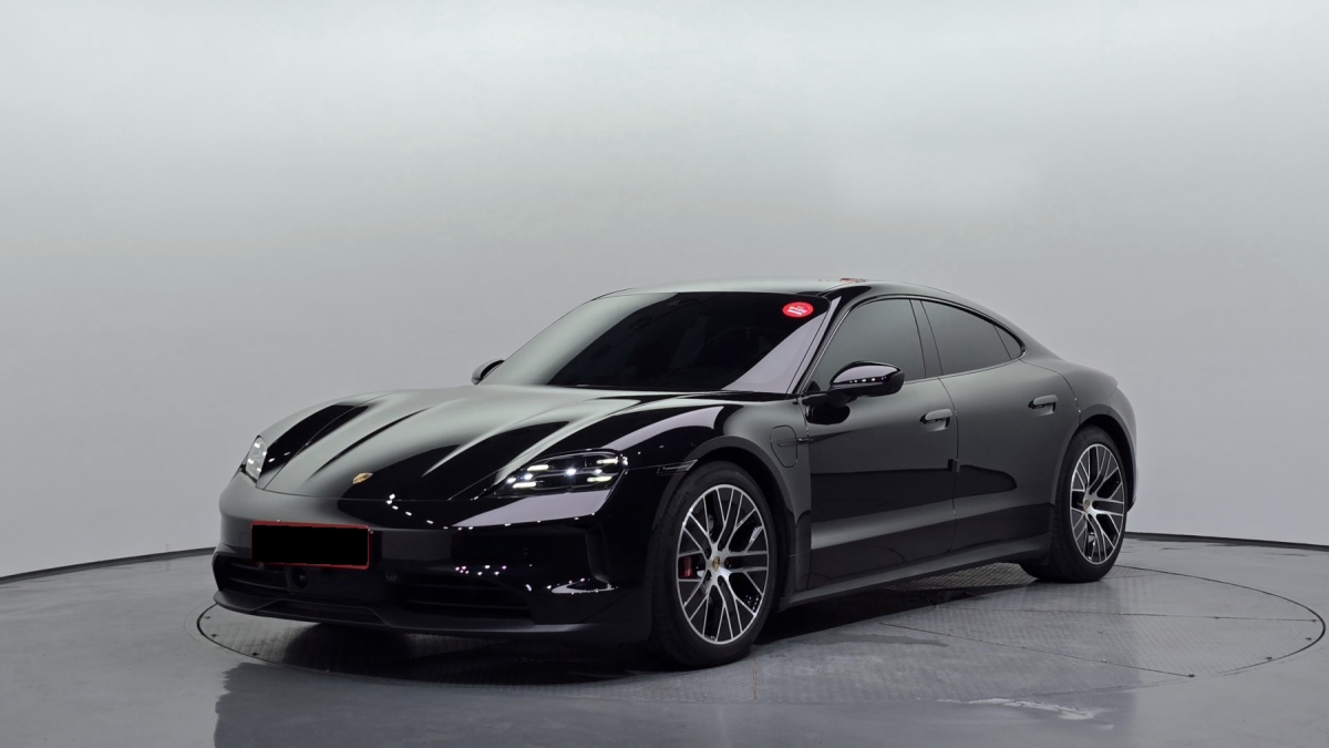 Porsche Taycan, 2025 — купить в Ижевске под ключ